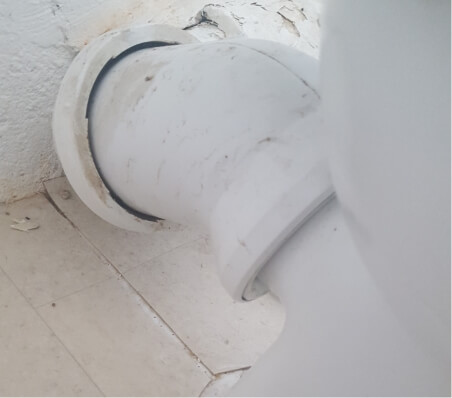 Abbildung einer Undichte WC Leitung